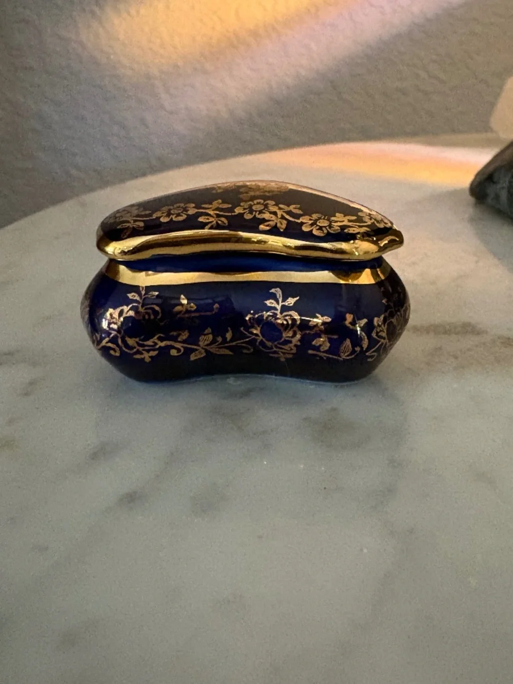 Vintage Limoges France Courting Couple Heart Shaped Cobalt Blue Trinket Box
